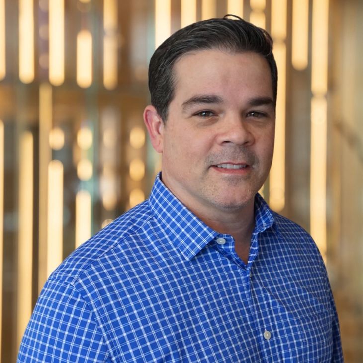 Chris Faulkner headshot