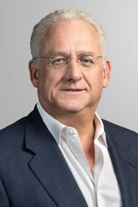 Doug McKnight headshot